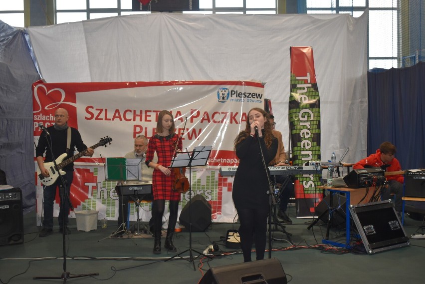 Charytatywny koncert w ramach Szlachetnej Paczki w Zespole Szkół Technicznych w Pleszewie