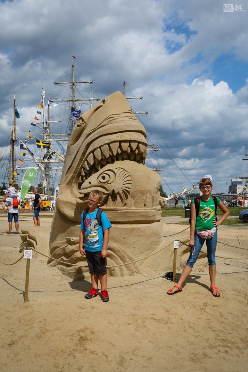 400 ton piachu na Łasztowni. Festiwal rzeźby w piasku i zabawa dla dzieci [ZDJĘCIA]