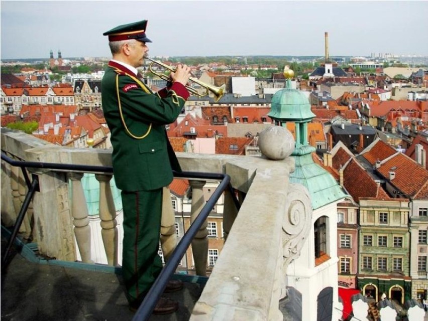 Andrzej Kubiak od ponad 20 lat gra hejnał poznański