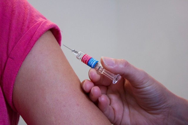GIF podjął decyzję o wycofaniu szczepionki przeciw durowi brzusznemu w czwartek.
