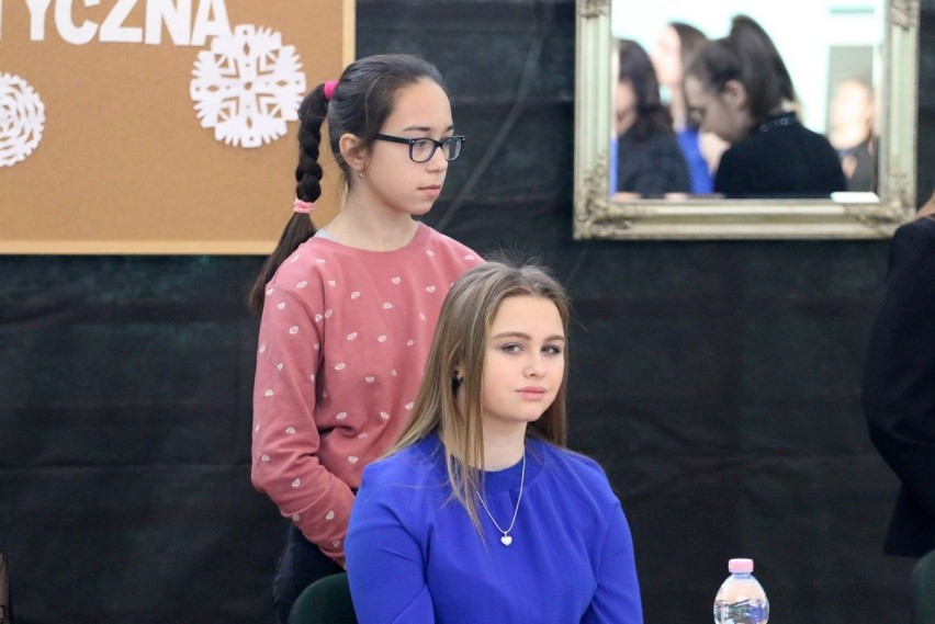 Głogów: Powiatowy konkurs fryzjerski dla szkół podstawowych