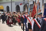 Obchody rocznicy uchwalenia Konstytucji 3 Maja w Tarnowie. Uroczystości przy Pomniku Nieznanego Żołnierza i koncert w amfiteatrze [ZDJĘCIA]