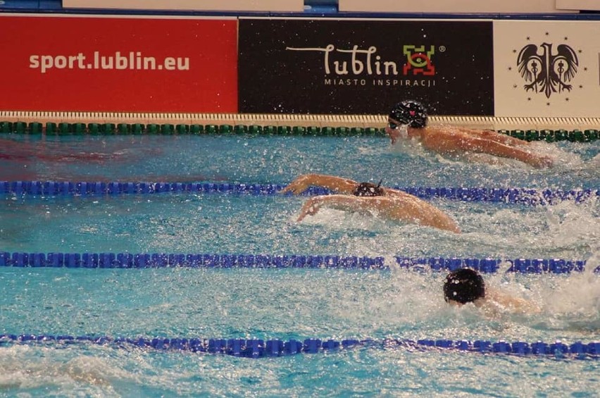 Mistrzostwa Polski juniorów w pływaniu. Julia Maik ze złotym i srebrnym medalem! ZDJĘCIA