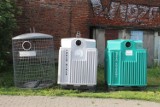 Na brzezińskich ulicach pojawiły się nowe pojemniki do segregacji odpadów