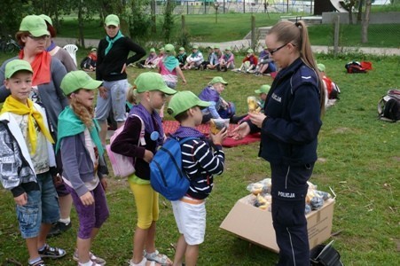 Chodzież: Policja uczyła dzieci i kierowców bezpiecznej jazdy [FOTO]