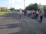 "Tutaj też jest Kalisz" - mówią mieszkańcy ulicy Nędzerzewskiej. Ich droga jest w złym stanie, ale nie mogą doprosić się jej remontu