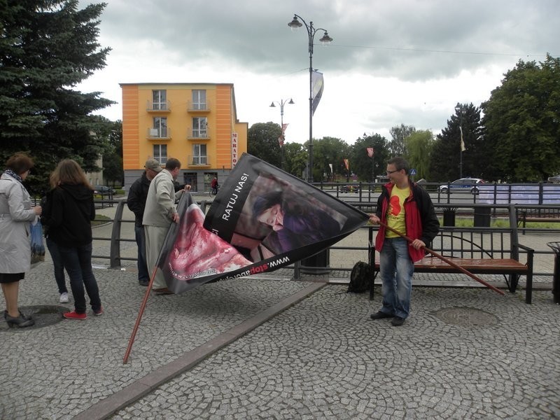 Malbork: Pikieta w Dniu Dziecka przeciw aborcji dzieci z zespołem Downa