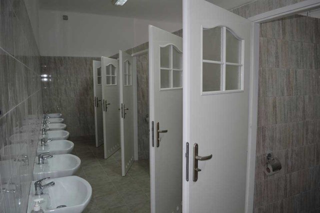 W Zespole Szkół nr 1 w Rypinie jedną z sal lekcyjnych zaadaptowano na łazienkę.