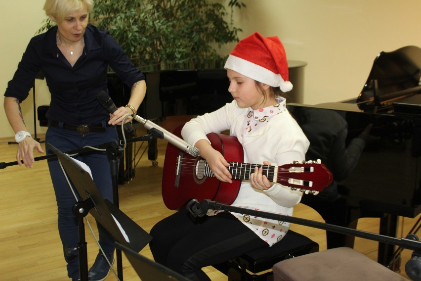 Popisy młodych muzyków w Szkole Muzycznej w Radziejowie [zdjęcia]