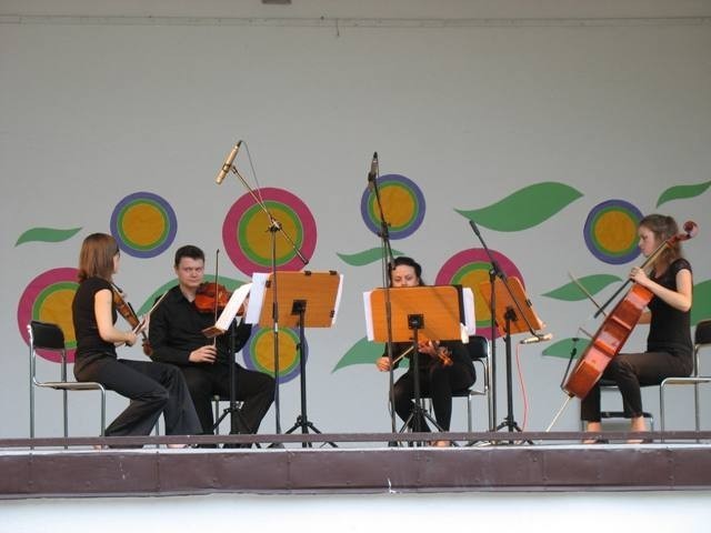 Koncert wakacyjny Orkiestry Kameralnej Camerata Dell Arte [zdjęcia]