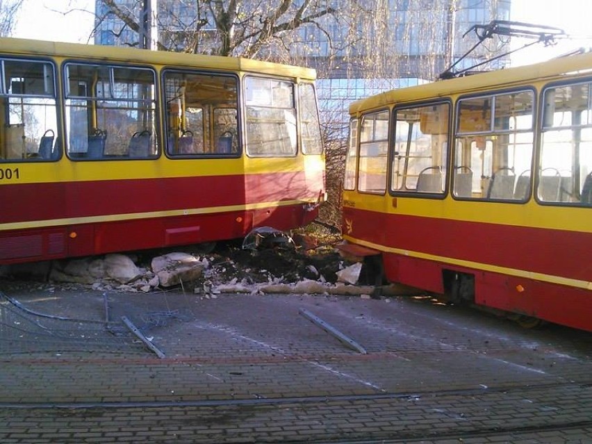 Wykolejenie tramwaju na Piotrkowskiej w Łodzi