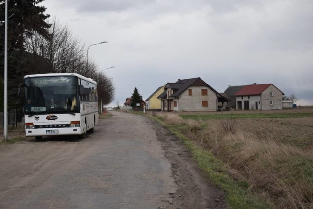 Tak wyglądała w marcu br. ul. Mysliwska w Sulmierzycach