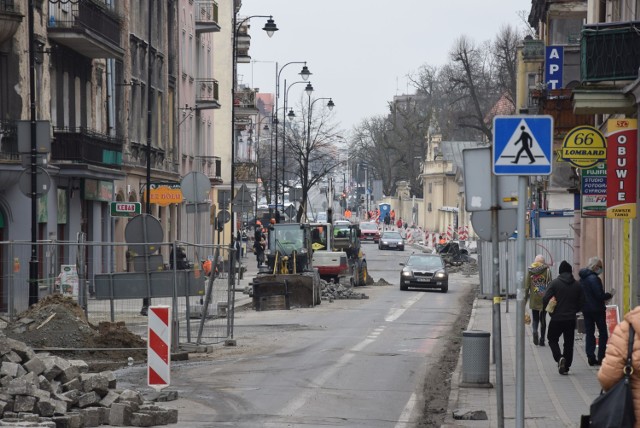 Remont ulicy Śródmiejskiej w Kaliszu. Zobacz jak wygląda postęp prac