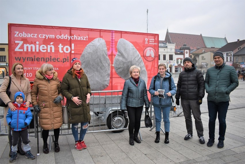 Na Rynku w Oświęcimiu zakończyła się akcja „Zobacz czym oddychasz”