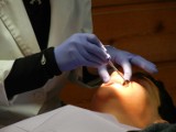 Opole. Akt oskarżenia w sprawie dentystów. Wyłudzali pieniądze z Narodowego Funduszu Zdrowia