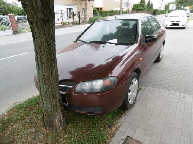 Prezentujemy złe przykłady parkowania pojazdów w Inowrocławiu