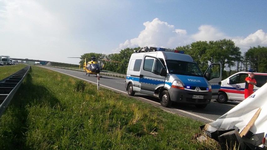 Śmiertelny wypadek na autostradzie A1 w miejscowości Unisławice [zdjęcia, wideo]