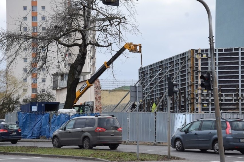 W listopadzie mury przy zielonogórskim areszcie śledczym...