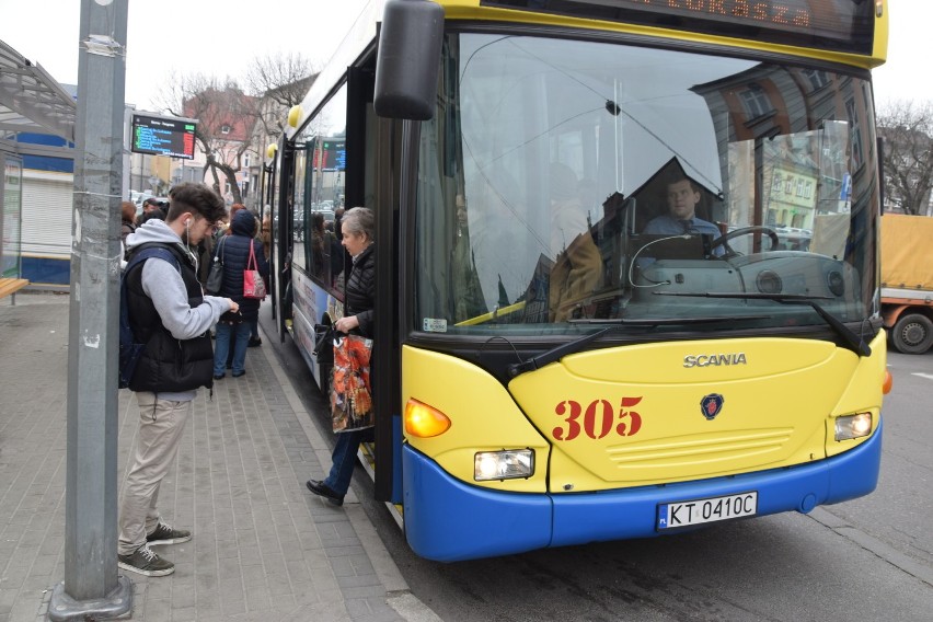 Tarnów. Po fali krytyki miasto odkłada zmiany w komunikacji co najmniej o rok 