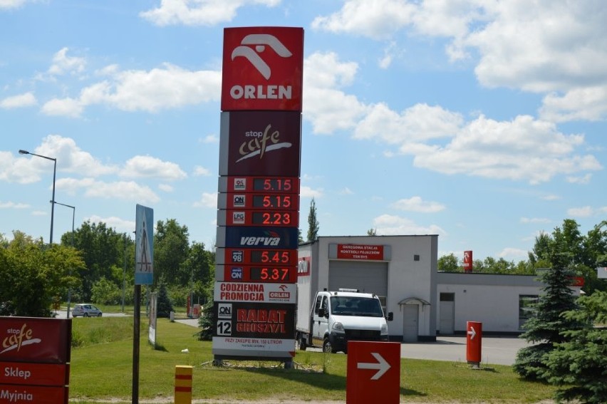 Ile kosztuje tankowanie w Skarżysku? Zobacz ceny w naszym regionie [LISTA]