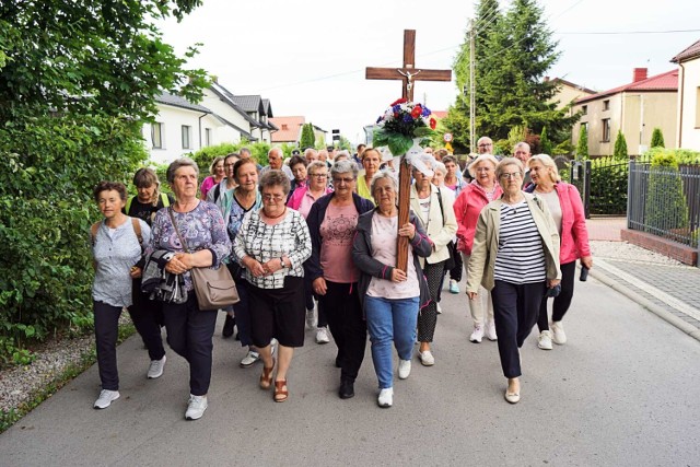 Po pokonaniu 15-kilometrowej trasy pątnicy uczestniczyli w mszy świętej, po której wręczono odznaczenia nadane przez Zarząd Główny Polskiego Stowarzyszenia Diabetyków