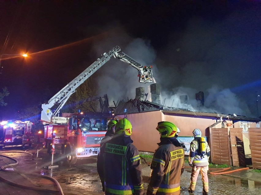 Pożar strawił dom przy ulicy Odlewniczej w Radomiu.
