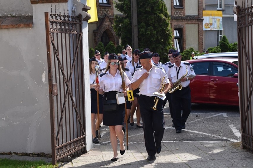 Boże Ciało Śrem. Wierni ze śremskiej Fary przeszli w...