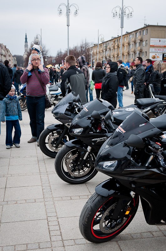 Motoserce w Częstochowie rozpoczęło sezon motocyklowy. Jutro Zjazd Gwiaździsty