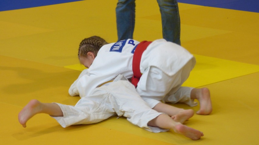 III Mistrzostwa Bydgoszczy w judo. Maluchy walczyły na macie [zdjęcia, wideo]