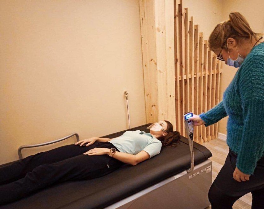 ORDN w Tomaszowie ma nowy sprzęt do rehabilitacji. Urządzenia pomogą pacjentom odzyskać sprawność [ZDJĘCIA]