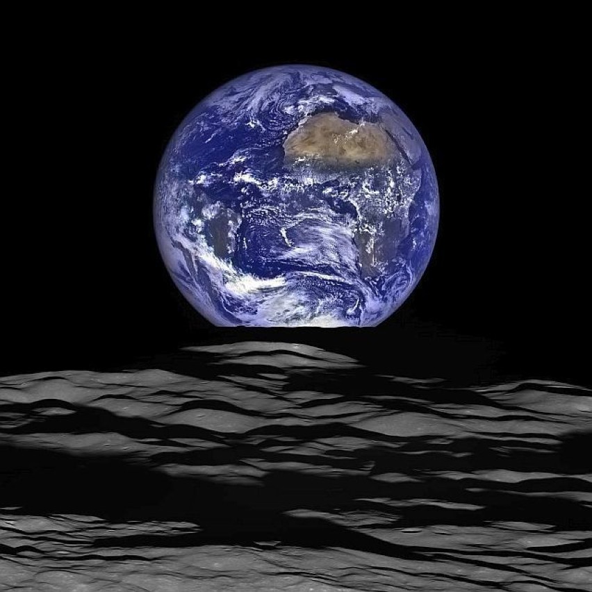 Wschód Ziemi z perspektywy Księżyca jest zachwycający. Zobacz nowe zdjęcie opublikowane przez NASA