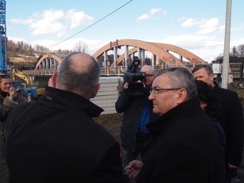 Podhale. Minister rozpoczął budowę nowego mostu na zakopiance [ZDJĘCIA]
