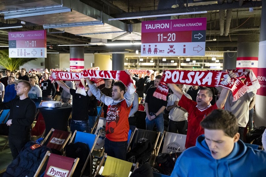 Kraków żył meczem Polska - Meksyk! Tak bawili się fani Biało-Czerwonych w strefie kibica Tauron Areny ZDJĘCIA