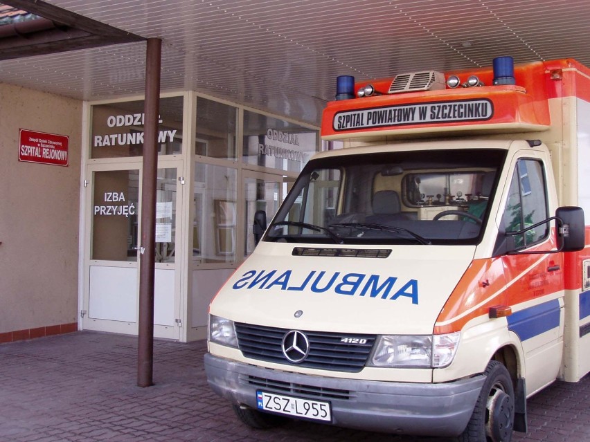 Znana firma ze Szczecinka podarowała szpitalowi wielką kwotę na karetki