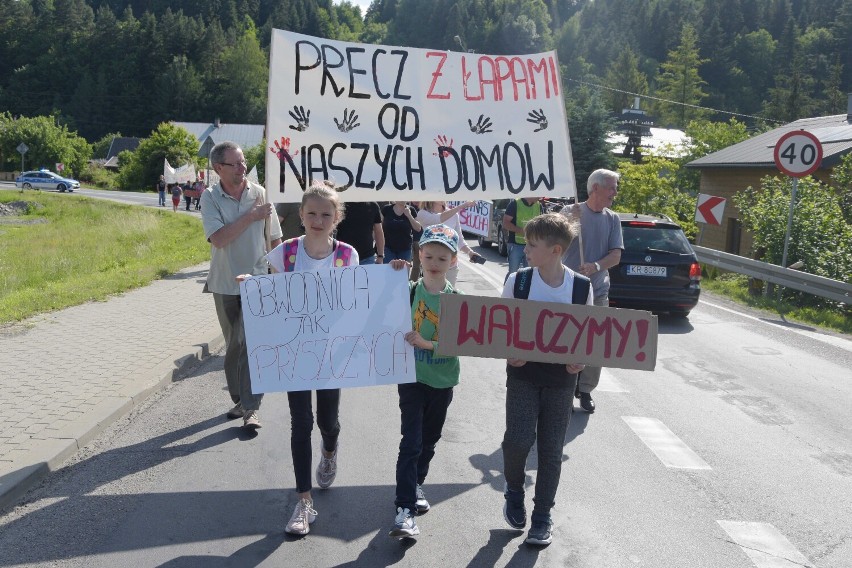 Protest przeciwko budowie obwodnicy Leska [ZDJĘCIA]