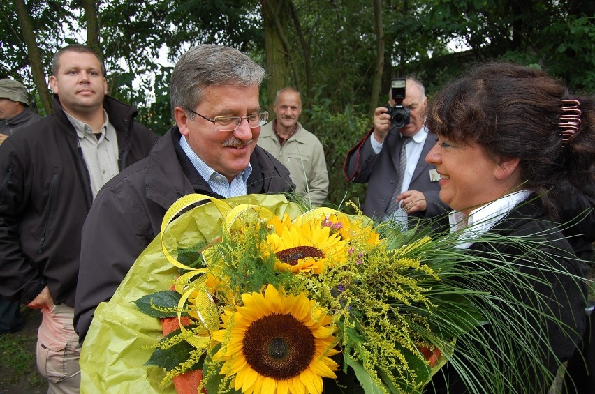Prezydent Bronisław Komorowski z matką Jadwigą odwiedził Pelplin i Rożental - zdjęcia