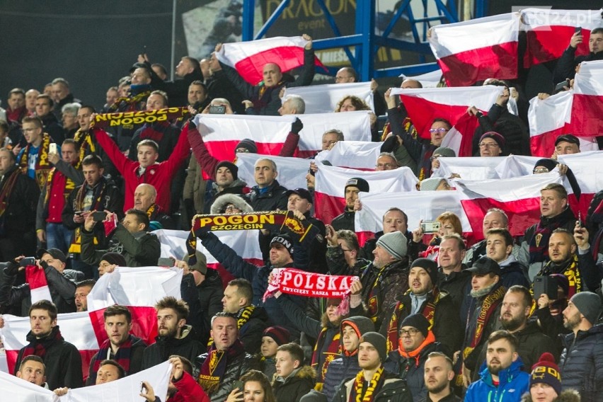 W sobotę Pogoń Szczecin pokonała Legię Warszawa 2:1. Na...