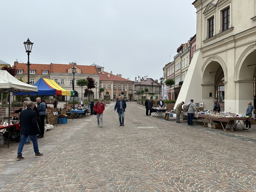 Prawdziwe skarby na Pchlim Targu w Jarosławiu. Zobaczcie, co tam można upolować! [ZDJĘCIA]