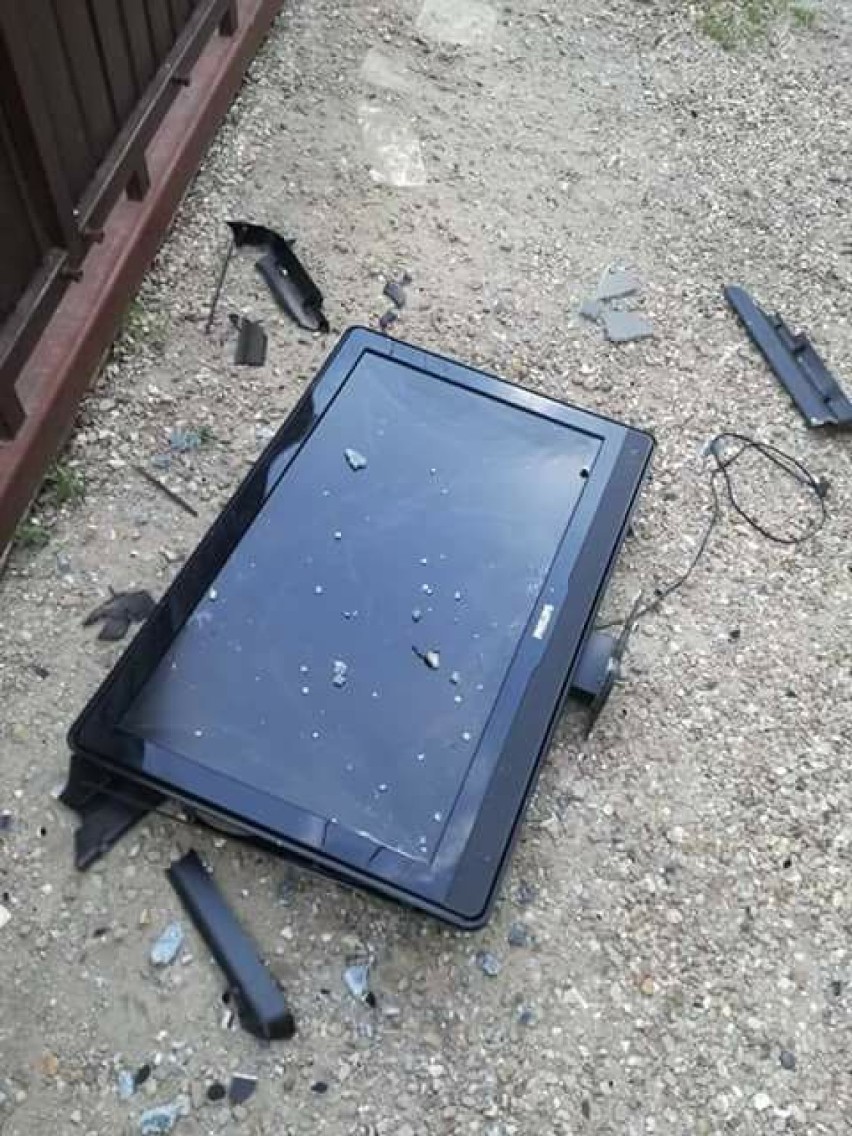 Telewizor zniszczony w Zabrzu