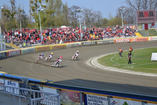 Car Gwarant Start Gniezno wyraźnie przegrał w Ostrowie