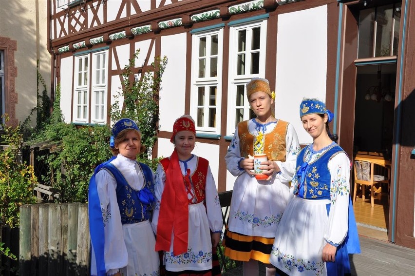 Modraki w Duderstadt - swoim tańcem zawojowali niemiecką publiczność