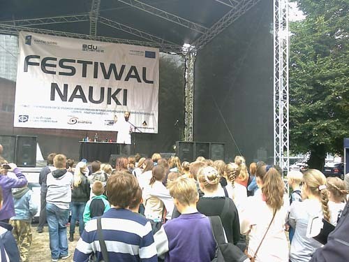 Uczniowie z Koryt na Festiwalu Nauki