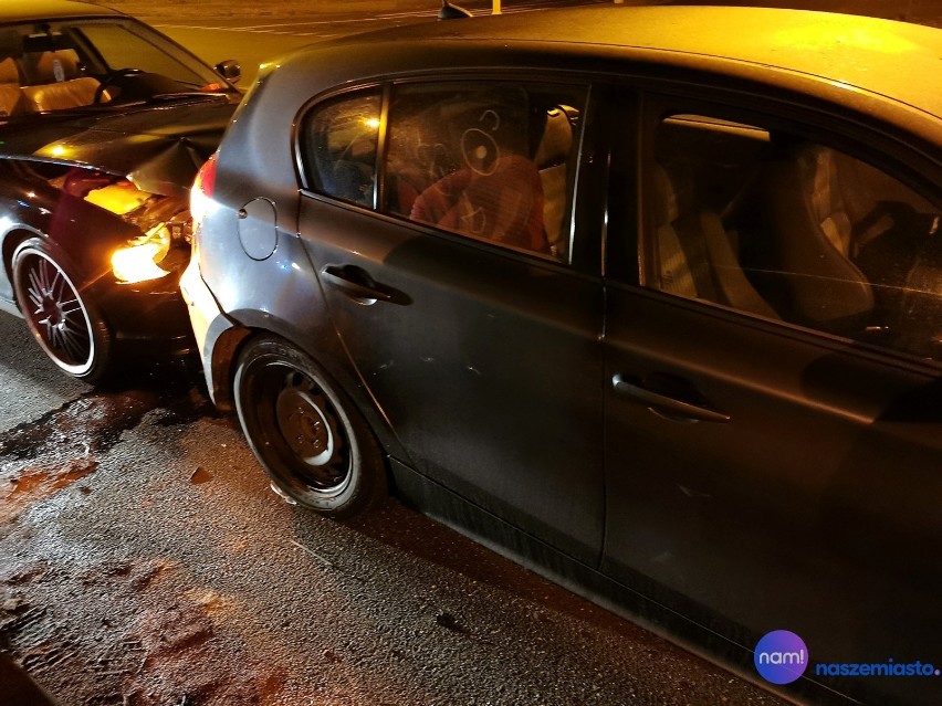 Zderzenie dwóch samochodów BMW we Włocławku