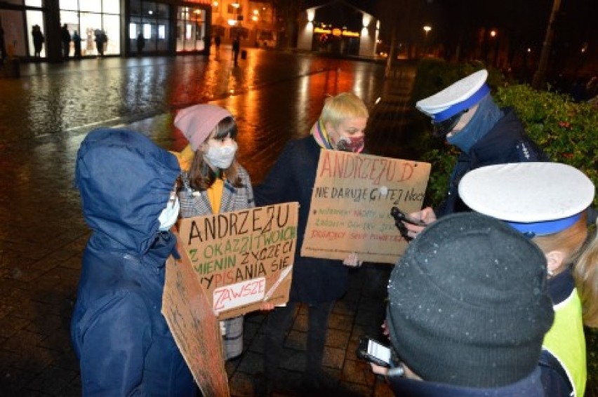 Liderzy protestów w Lęborku wezwani do złożenia wyjaśnień przed policją