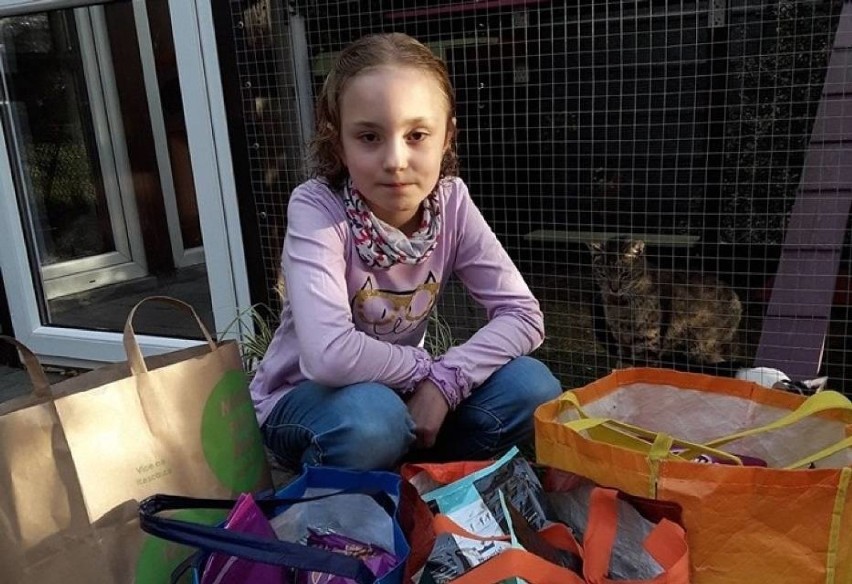 10-letnia Liwia na urodziny poprosiła o karmę dla zwierząt,...