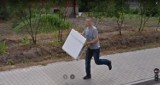 Ostrów Wielkopolski. Przyłapani przez Google Street View na ulicach Raszkowa. Może kamera ustrzeliła właśnie Ciebie?