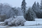 Pierwszy śnieg w Zamościu. Miasto wygląda bajecznie. Jest jednak ślisko i zimno, dwie kreski poniżej zera