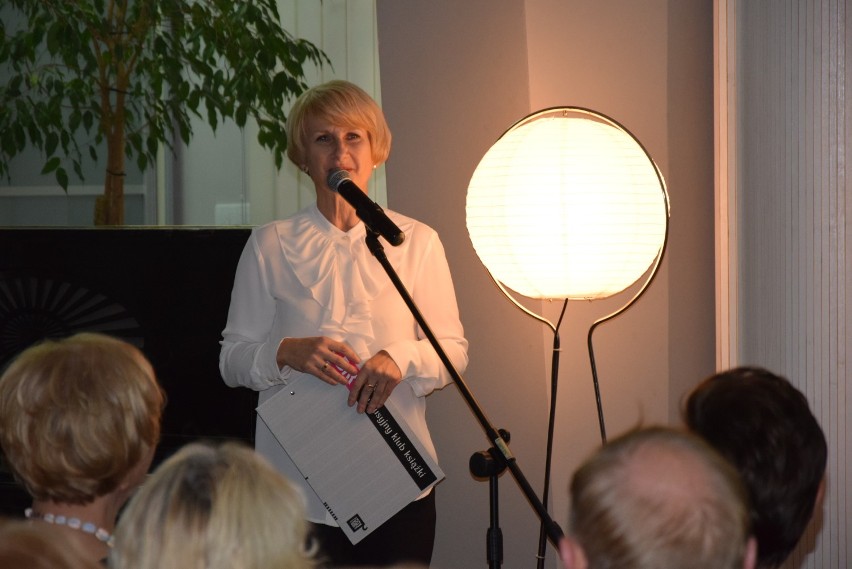 Nina Pawlaczyk zaprezentowała wiersze z nowego tomiku [foto,wideo]