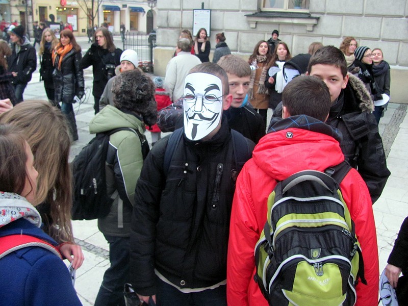 Tak kaliszanie protestowali przeciw ACTA. ZOBACZ FILM i ZDJĘCIA