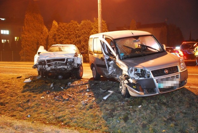 Wypadek w Jastrzębiu: zderzenie dwóch osobówek